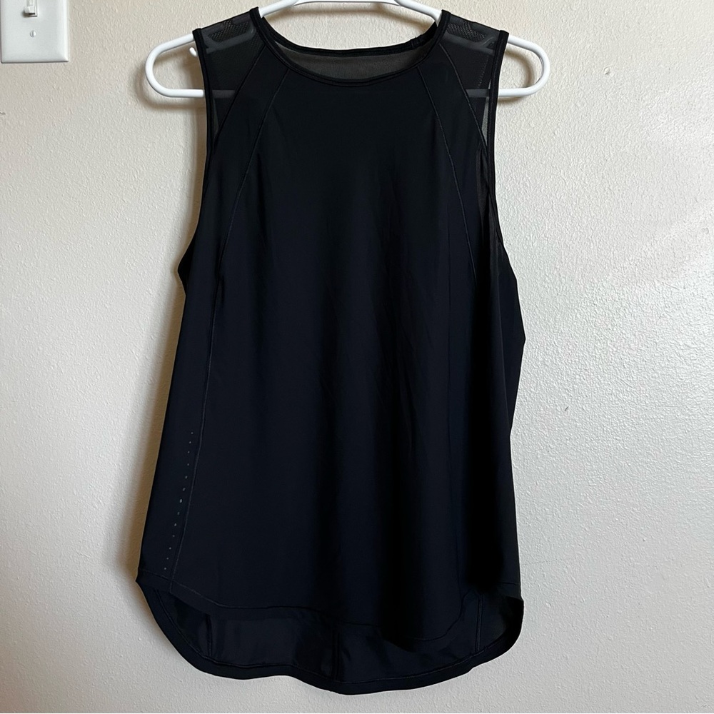 Lululemon black workout tank